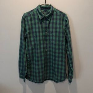 Men’s casual button-up. Medium, barely used